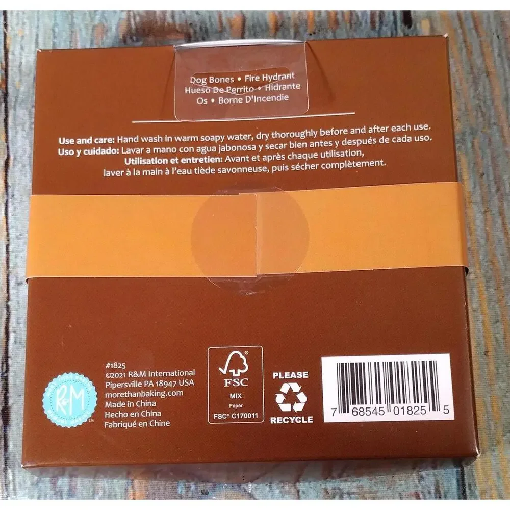 Dog Bone Cookie Cutter Set - 4 Piece - Small‎